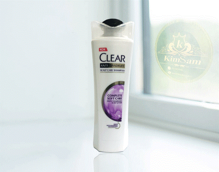 شامپو کلیر ضد شوره موهای معمولی بانوان حجم 400 میل ا Shampoo For Women Anti Dandruff Complete Care Clear